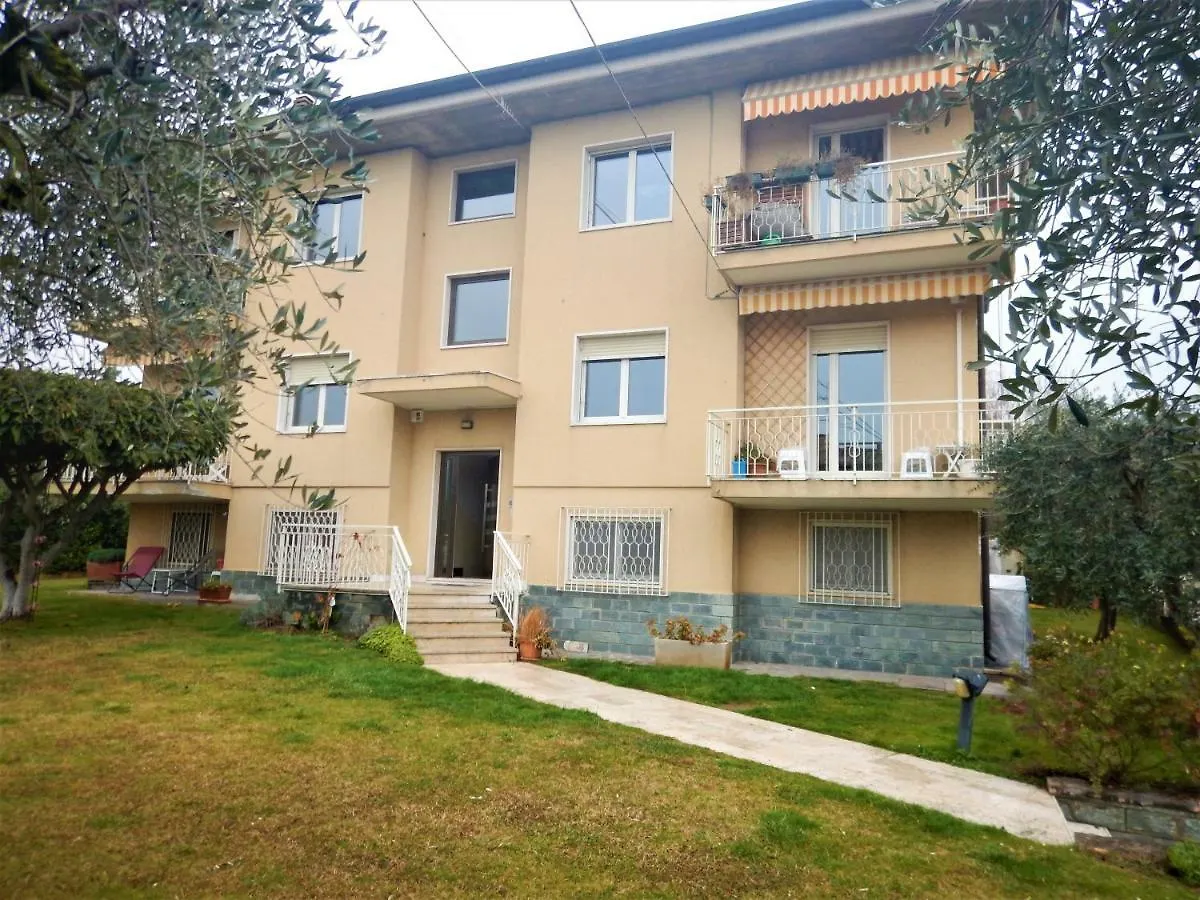 Lazise Holiday Apartment Italy